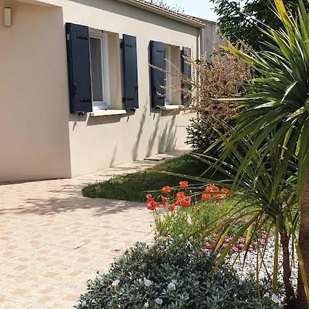 House Close To Royan And Seaside, Ground Floor, Quiet And Comfortable * مُدي