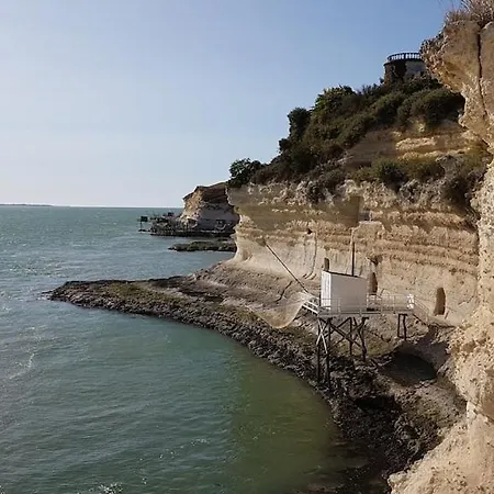 House Close To Royan And Seaside, Ground Floor, Quiet And Comfortable *