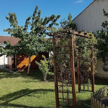 House Close To Royan And Seaside, Ground Floor, Quiet And Comfortable * مُدي